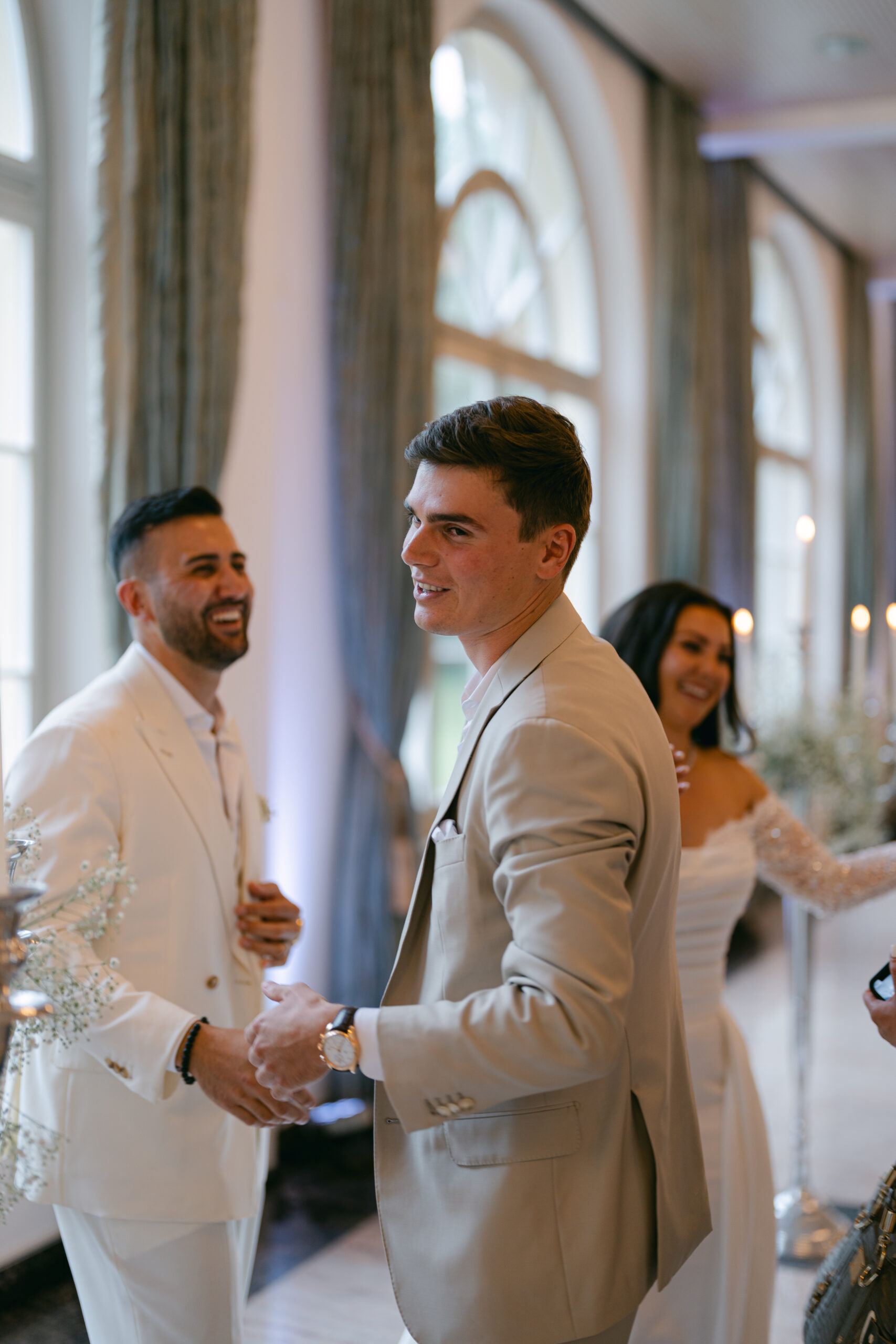 Wedding Party – iPhone Wedding Content Creator